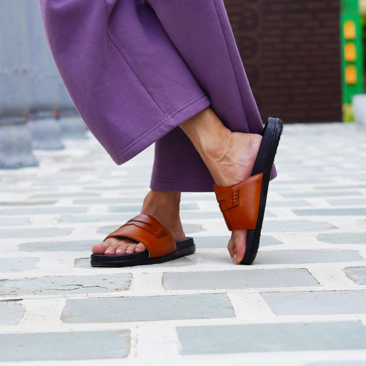 MATR Classic  Men's Tan Textured Casual Slide Slip-On Sandals Sliders with Metal Accent