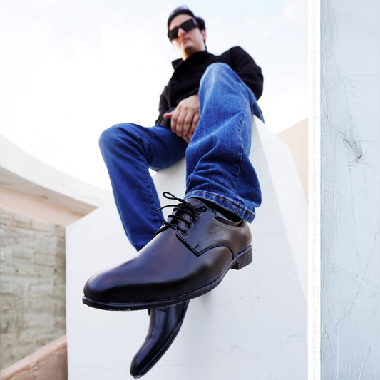 MATR Mains Men’s Classic Black Leather Derby Shoes