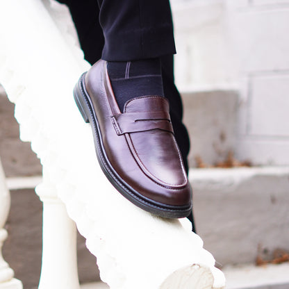 MATR Old Money Men's Brown Leather Moccasin Shoes, Classic Slip-On Formal Footwear