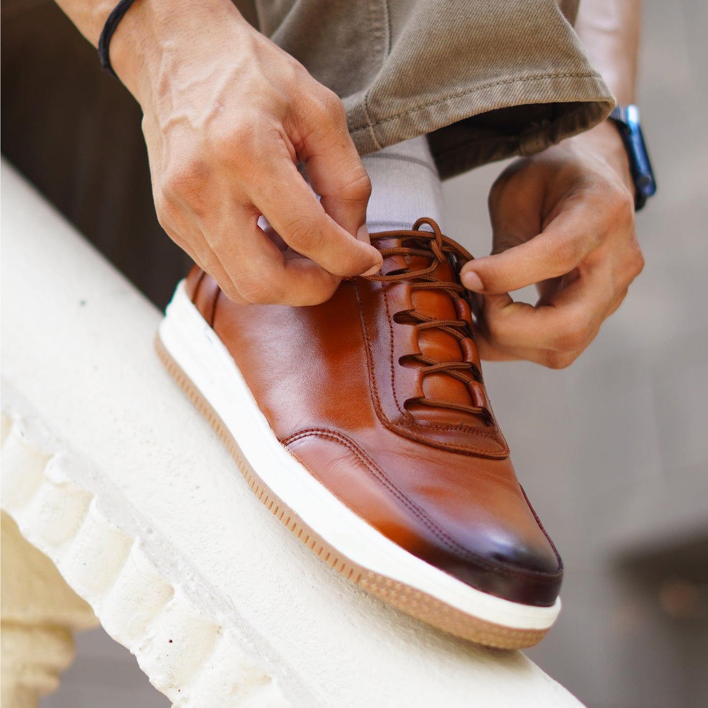 MATR Luxe Men's Tan Leather Casual Sneakers – Elastic Lace's Slip-On with Matching Sole